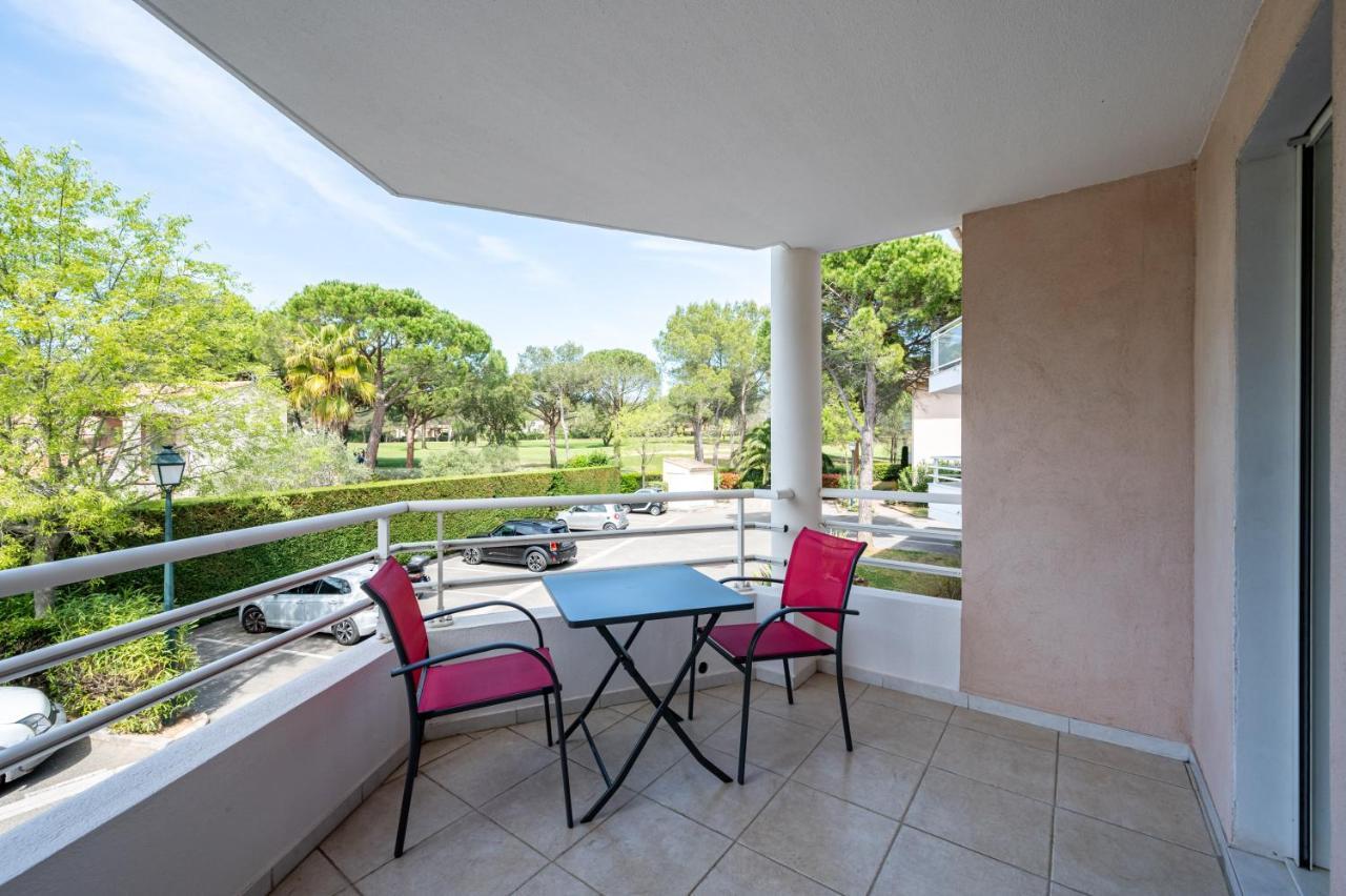 Appartamento Le Drive Saint-Raphaël Esterno foto